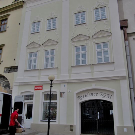 Masarykovo náměstí 12