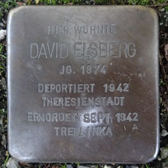 Stolperstein en memoria de David Elsberg