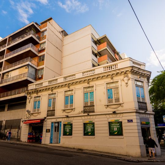 Imóvel à Rua das Laranjeiras, nº 265