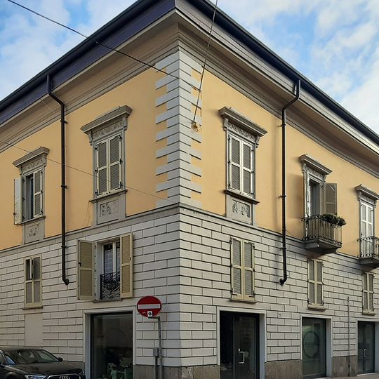 Corso Ettore Archinti 44