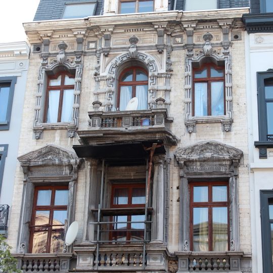 Eclectisch opbrengsthuis