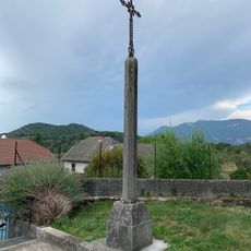 Cemetery cross of Chatonod