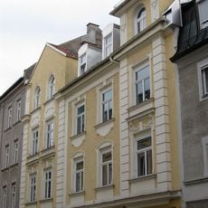 Mietshaus