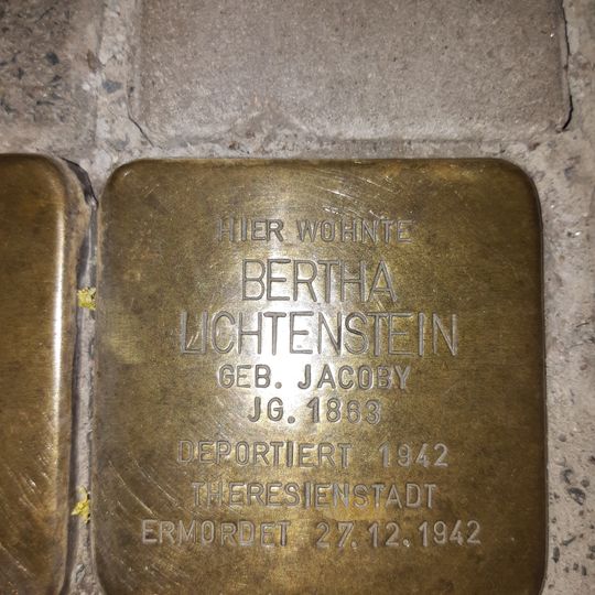Stolperstein en memoria de Bertha Lichtenstein