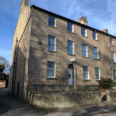 Walls To Front Gardens