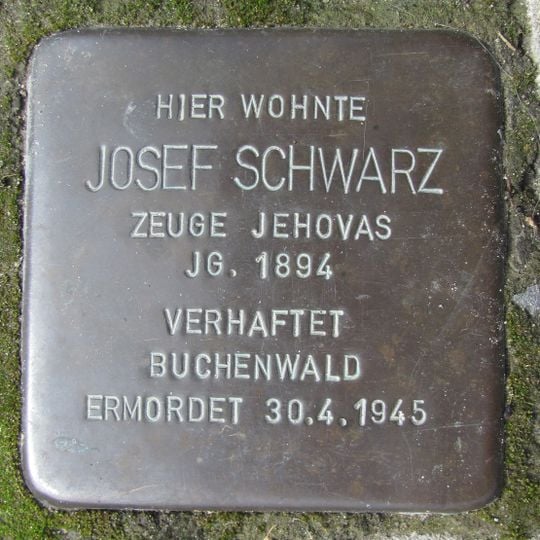 Stolperstein en memoria de Josef Schwarz