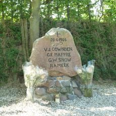 Monument to Canadian Soldiers