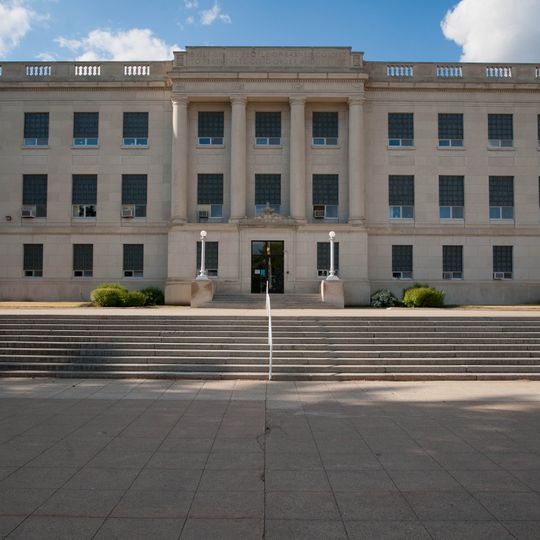 Barnes County Courthouse