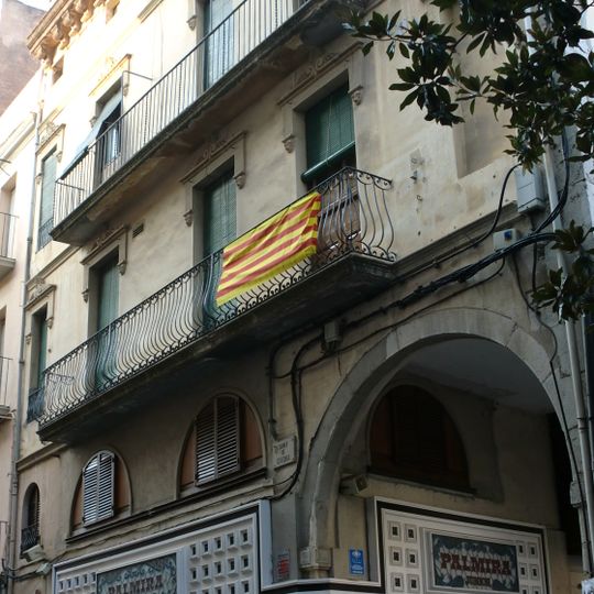 House in carrer Girona, 2
