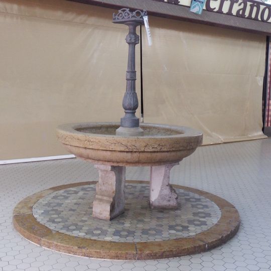 Fountain of Mercat Central 01, Valencia