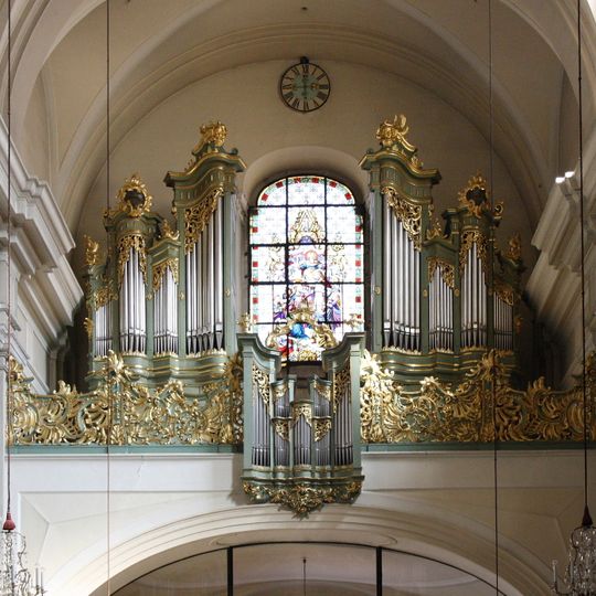 Orgel der röm.kath. Minoritenkirche Alservorstadt, Heiligste Dreifaltigkeit