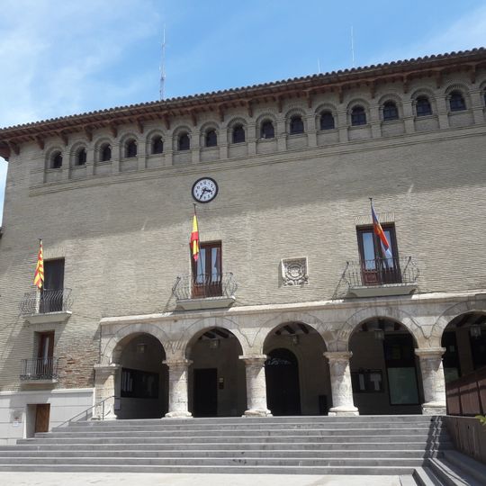 Casa consistorial de Monzón