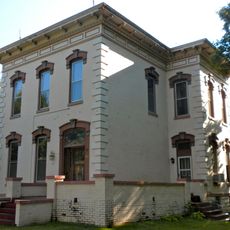 The Park Place-Grand Avenue Residential District