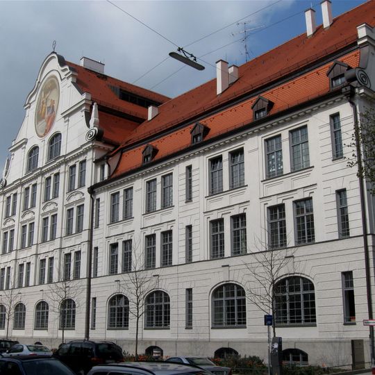 Volksschule an der Stielerstraße