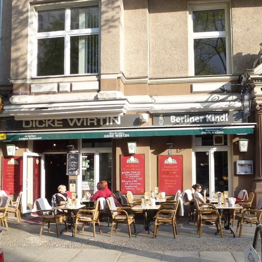 Dicke Wirtin