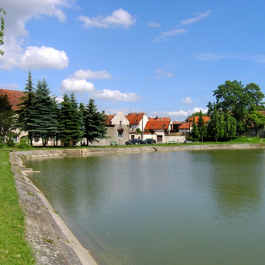 Jeneč