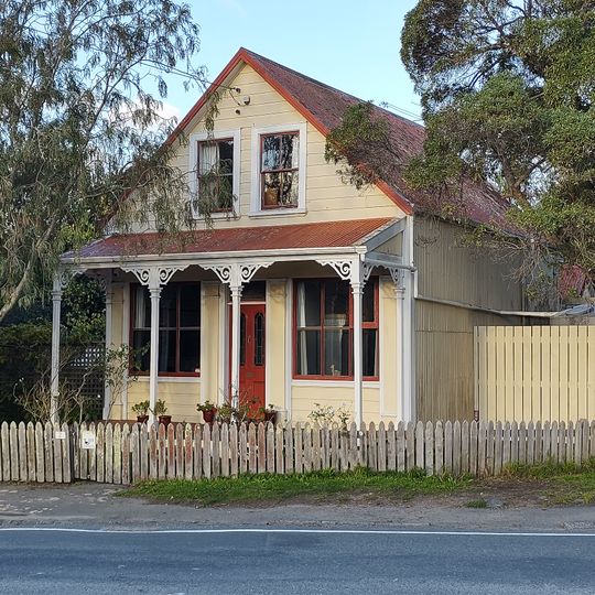 Thomas Hollis Stace Cottage
