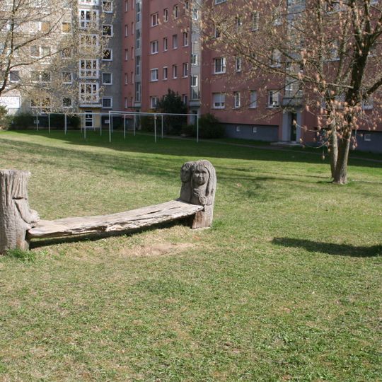 Schneeweißchen und Rosenrot