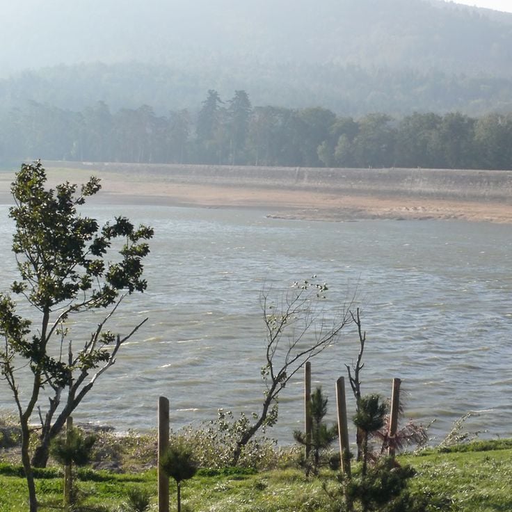 Lac de Saint-Ferréol