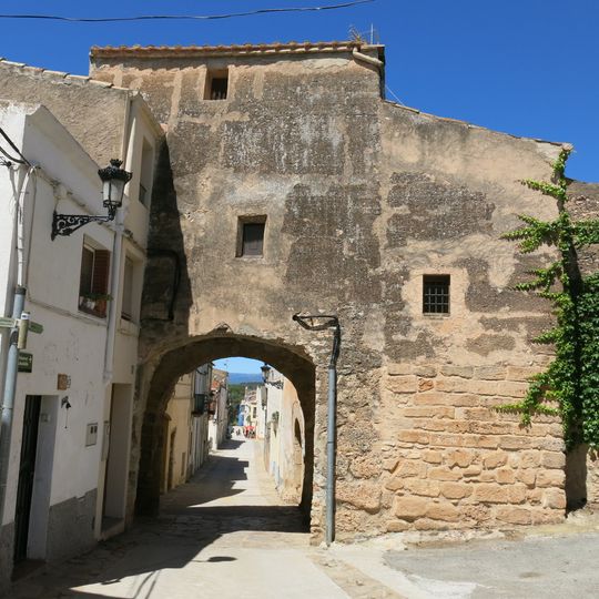 Portal del Clos Emmurallat