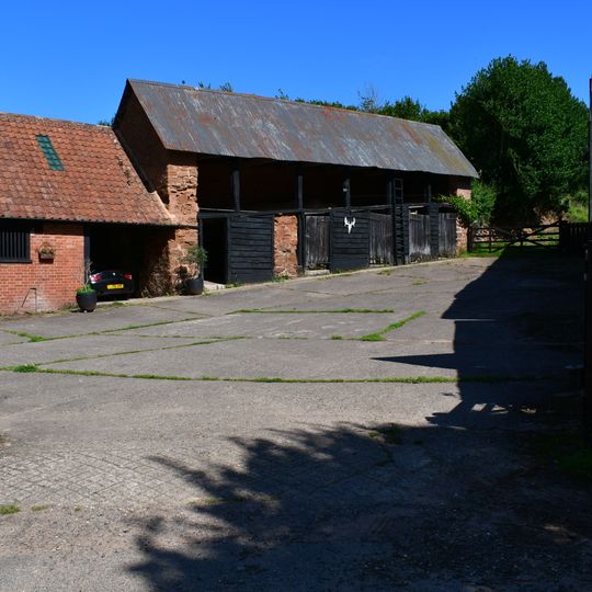 Linhay Approximately 13 Metres South Of Burnthouse Farmhouse