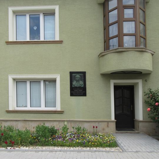 Pamětní deska Lukáše Škody v Hnojicích