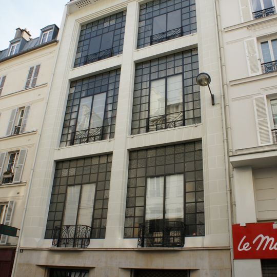 Immeuble Studio Hôtel