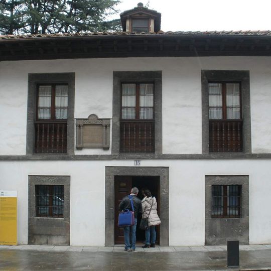 Casa natal de Vital Aza