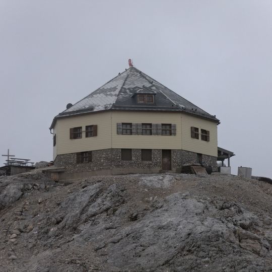 Franz-Eduard-Matras-Haus