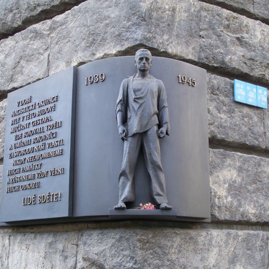 Plaque on the Petschek Palace