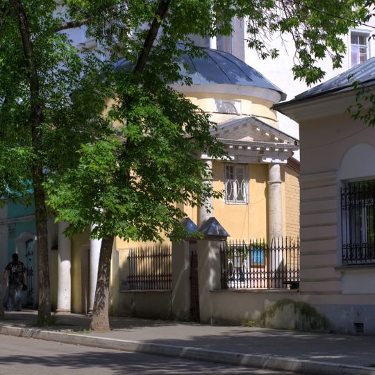 Ограда с воротами