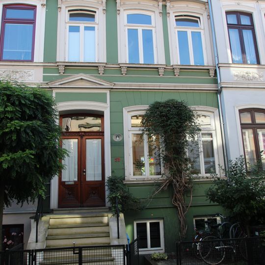 Wohnhaus Kreuzstraße 57