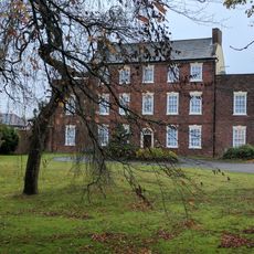 Dalestorth House And Adjoining Service Wing And Garden Boundary Walls