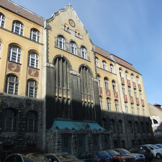 Schule Schulze-Boysen-Straße 20