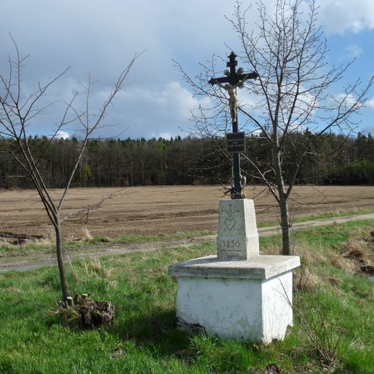 Wayside cross