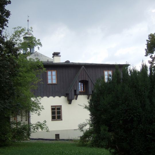 Starý zámek - levé křídlo