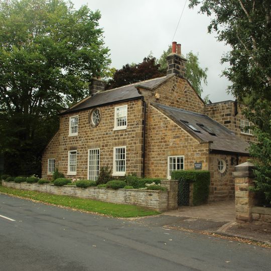 Hunters Lodge