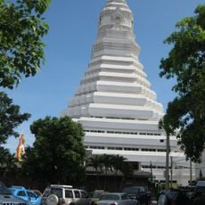 Wat Paknam Bhasicharoen