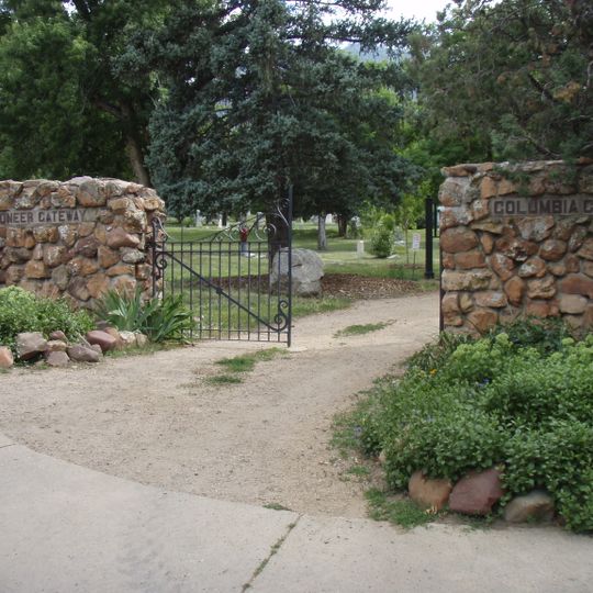 Columbia Cemetery
