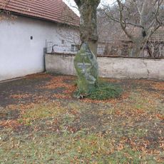 Pomník obětem okupace 1939-1945 v Jeviněvsi