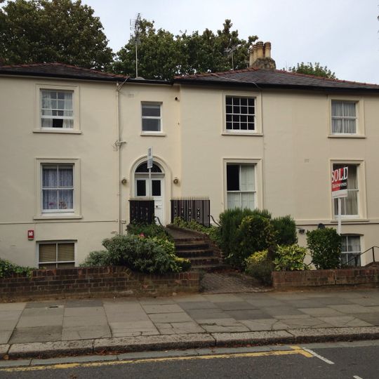 32 And 34, Torrington Park N12