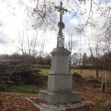 Kříž u cesty východně od Batouchovic