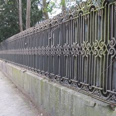 Von-Alten-Allee 6 (enclosure), Hannover