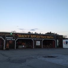 Mack's Apples