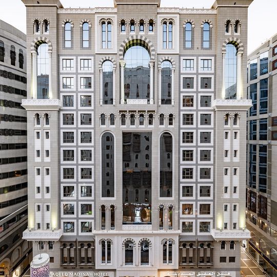 Millennium Al Aqeeq Hotel