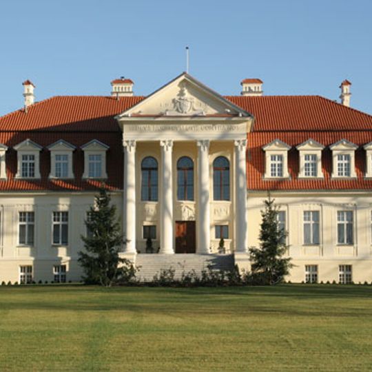 Palace in Winna Góra